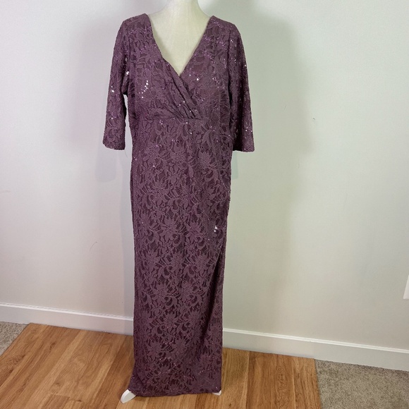 Magic Formals - Moms Women’s Rose Sequin Formal Bridal Dress Plus Size 3 X
